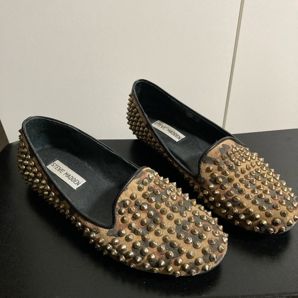 Steve Madden cheetah print flats, size 7